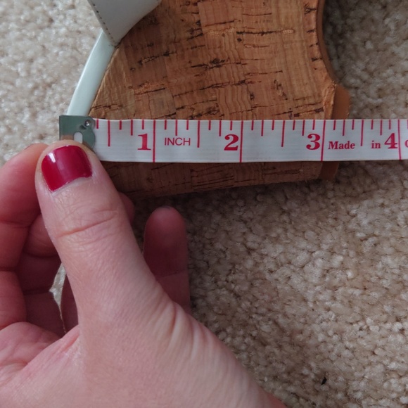 Ellen Tracy Patsy Sandals Size 7 - Picture 5 of 6